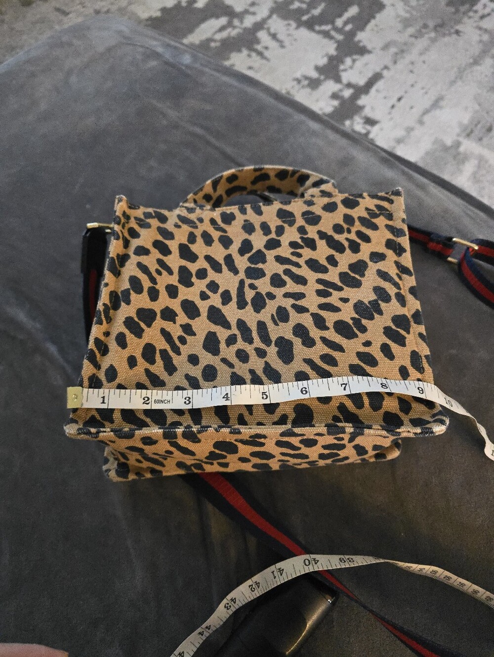 STELLA & DOT Game Changer Leopard Tote - Picture 6 of 7